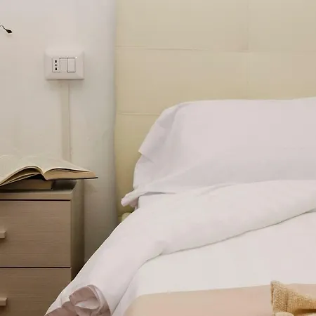 Altido Beautiful 3br For 6, Near Lake Como ברונאטה