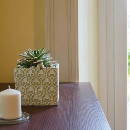 Altido Beautiful 3br For 6, Near Lake Como ברונאטה
