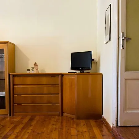 Altido Beautiful 3br For 6, Near Lake Como *