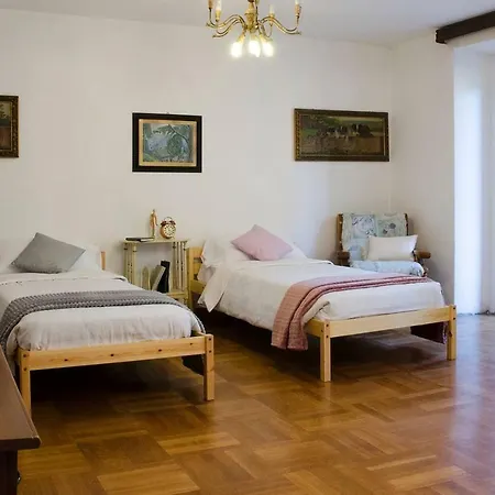 Altido Beautiful 3br For 6, Near Lake Como דירה *